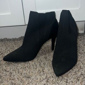 Heel booties